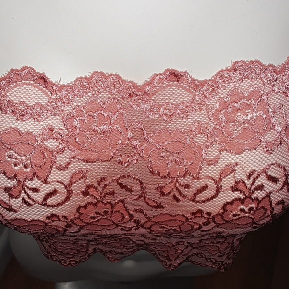 Dressbarn Coral Lace Bandeau NWT - Picture 2 of 5